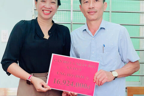 Nhân Dân Các Dân Tộc Xã Pờ Y, Tiếp Tục Chung Tay Ủng Hộ Đồng Bào Bị Thiệt Hại Do Bão Số 3 Gây Ra